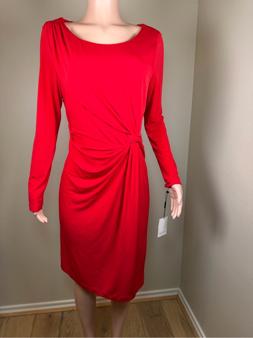 Calvin Klein Red Long-Sleeve Knot-Detail Dress
